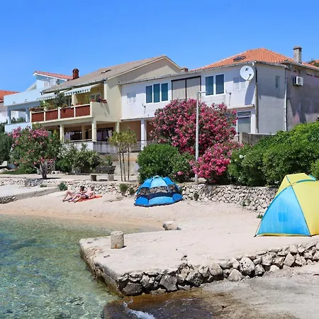 Mandre 3084b Апартаменты *