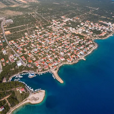 Mandre 3084b Διαμέρισμα Kolan